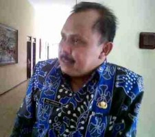 PERKETAT IJIN PENDIRIAN PASAR MODERN