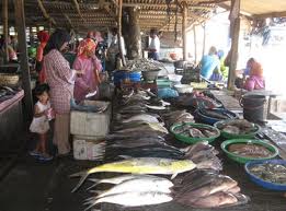 CUACA BURUK, HINGGA JULI 2013 PRODUKSI IKAN DI KAB. BLITAR BARU CAPAI 140 TON