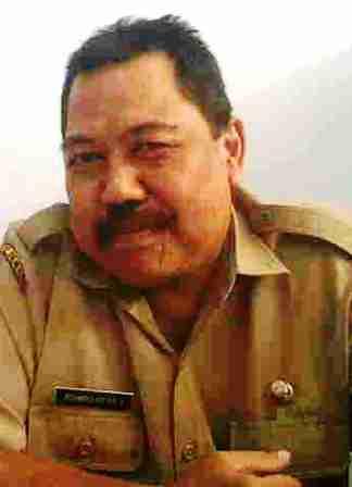 TIDAK HANYADITEMUKAN UANG GOBOK SEBANYAK 2500 KEPING DI DESA KUNINGAN KANIGORO TAPI JUGA BATU BAGIAN CANDI