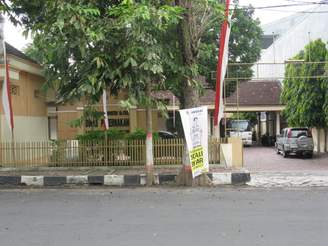 PEMKAB BLITAR BERIKAN KEMUDAHAN INVESTASI DI KAWASAN INDUSTRI PETERNAKAN