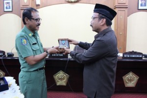 KUNKER DPRD KAB. REMBANG, BELAJAR BERSIH DARI KABUPATEN BLITAR