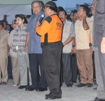 PRESIDEN APREASIASI KESIGAPAN PEMKAB BLITAR TANGANI BENCANA KELUD