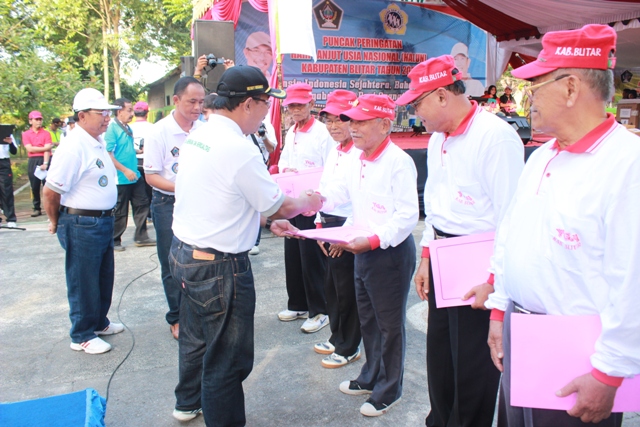 PERINGATAN HALUN 2014 KESANTUNAN SOSIAL DAN PENGHORMATAN KEPADA PARA SESEPUH