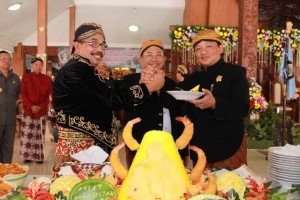 HARI JADI BLITAR, MOMENTUM LANJUTKAN PEMBANGUNAN