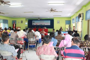 KOMUNIKASI POLITIK TENTUKAN PARTISIPASI MASYARAKAT