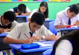 SISWA SMP DI KABUPATEN BLITAR, IKUTI UJIAN NASIONAL SUSULAN