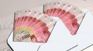 SESUAI INSTRUKSI DARI MENAKERTRANS, TAHUN 2016 DIPERKIRAKAN UPAH MINIMUM KABUPATEN BLITAR NAIK SEBESAR 11,5 %