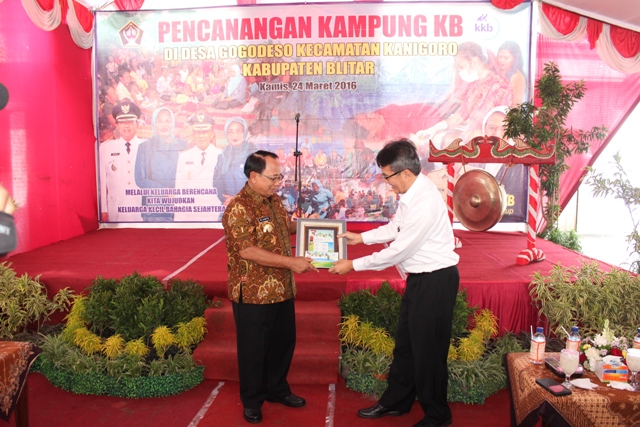 KAMPUNG KB, MINIATUR PELAKSANAAN PROGRAM KB YANG TERPADU