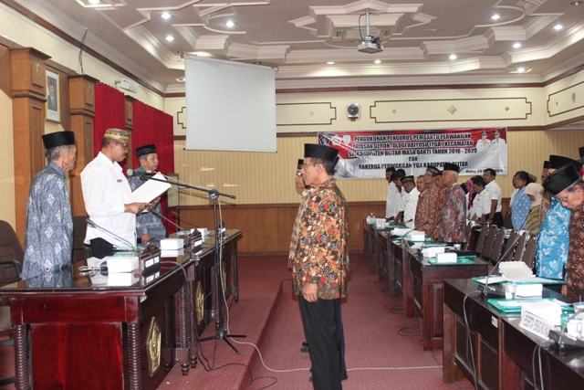 MENCARI ILMU SAMPAI TUA