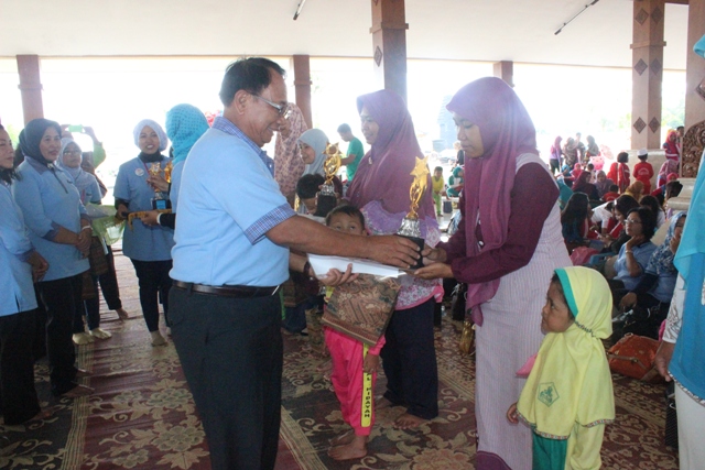 MEMBANGUN KEKUATAN EMOSIONAL ANTARA ANAK DAN ORANG TUA