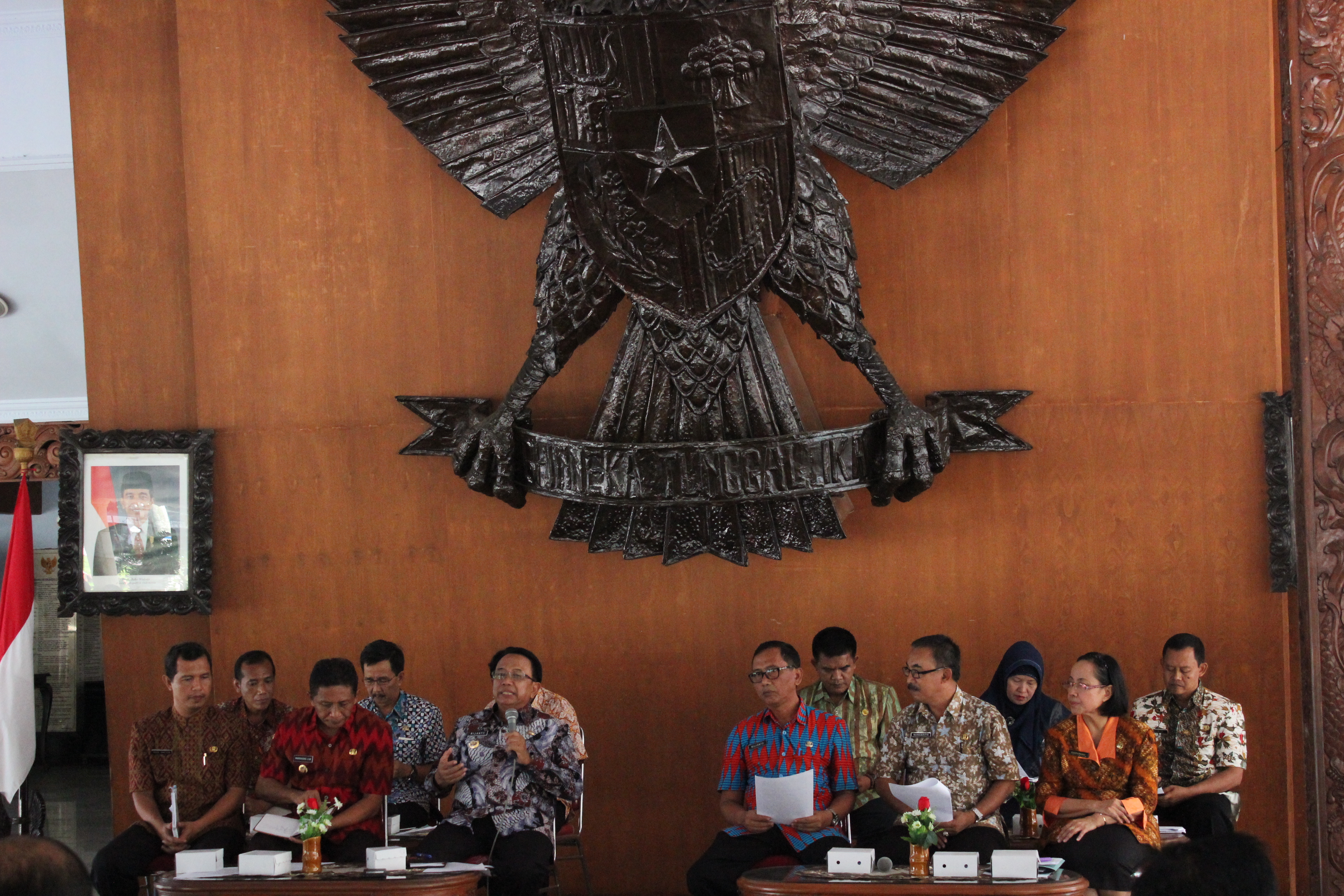 BULAN BHAKTI GOTONG ROYONG MASYARAKAT (BBGRM) XIII DAN HARI KESATUAN GERAK (HKG) PKK KE 44, PROMOSIKAN PANTAI PEH PULO DESA SUMBERSIH