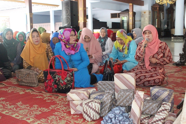 REFLEKSI BULAN SUCI RAMADHAN MENJAGA HATI MENUJU SURGA