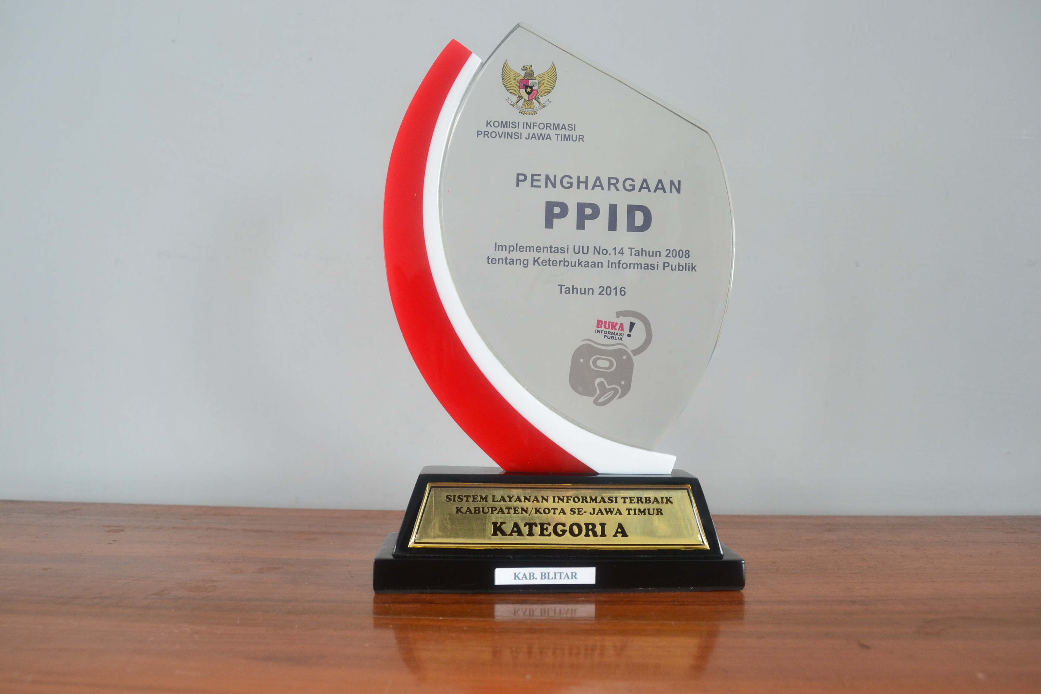 Kabupaten Blitar Raih Lima Penghargaan PPID Award Tahun 2016