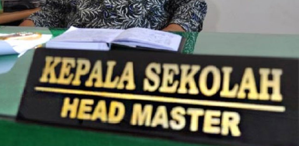 RATUSAN GURU DILANTIK DAPAT TUGAS TAMBAHAN SEBAGAI KEPALA SEKOLAH DAN PENGAWAS SEKOLAH