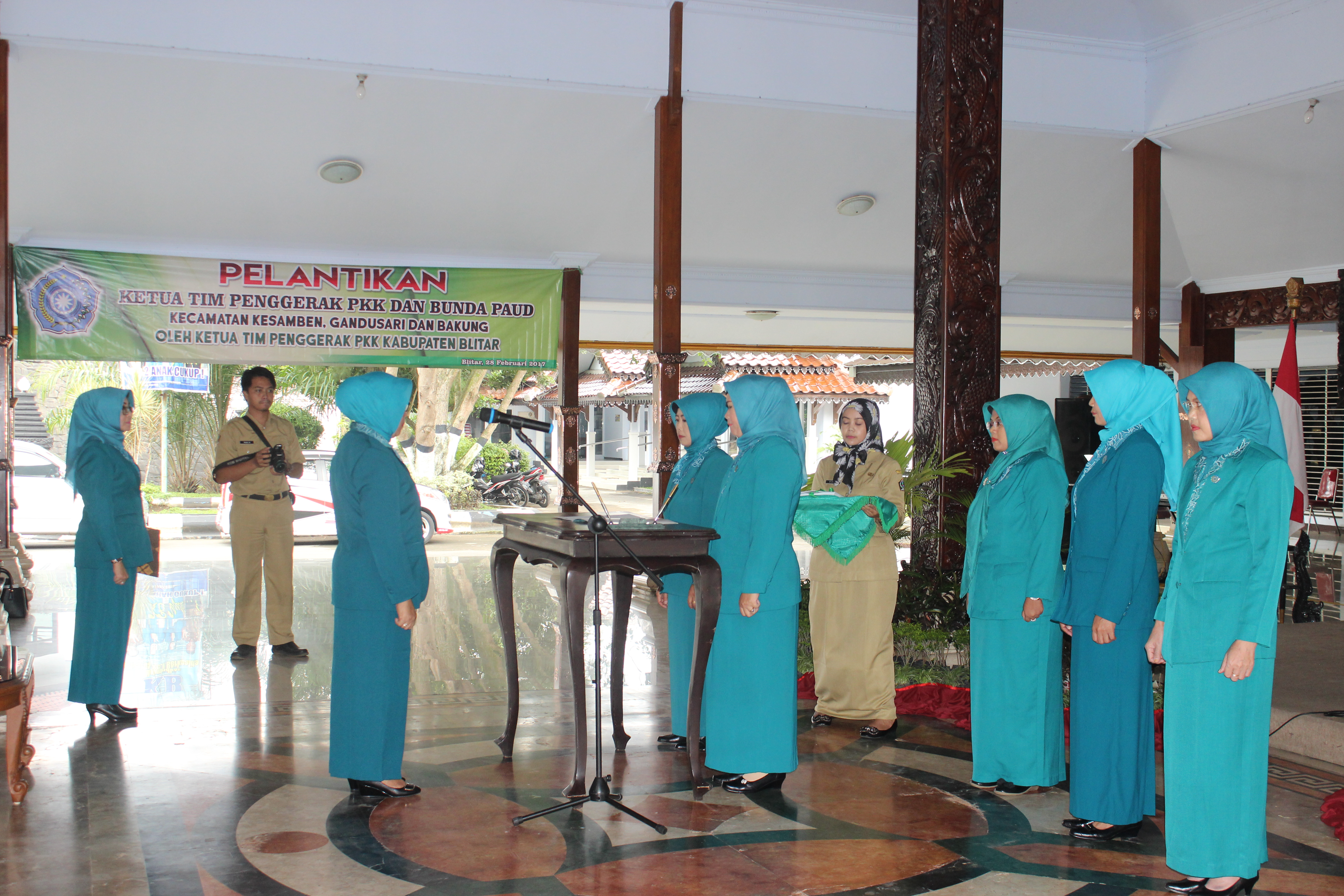 TINGKATKAN KINERJA, MENUJU KELUARGA SEJAHTERA