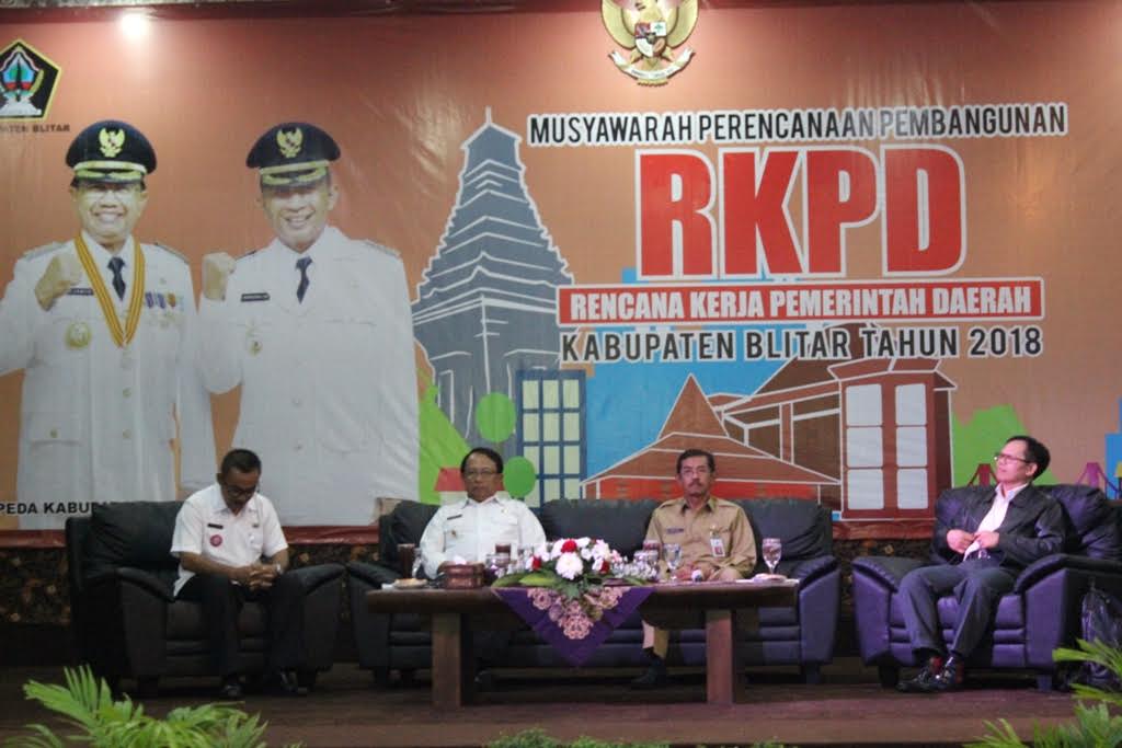 RKPD KABUPATEN BLITAR, PENGUATAN SDM DAN USAHA MIKRO BERBASIS POTENSI UNGGULAN