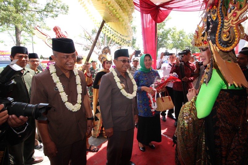 HUT KE-33, RSUD.NGUDI WALUYO WLINGI LAUNCHING MEDICAL ONLINE SYSTEM