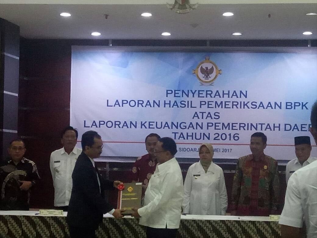 BUPATI BLITAR: RAIH WTP, KERJA KERAS DAN DEDIKASI TINGGI AKAN DITINGKATKAN