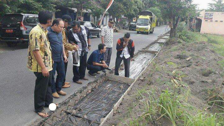 KOMISI III DPRD MINTA EKSEKUTIF LEBIH KETAT AWASI PROYEK PEMBANGUNAN