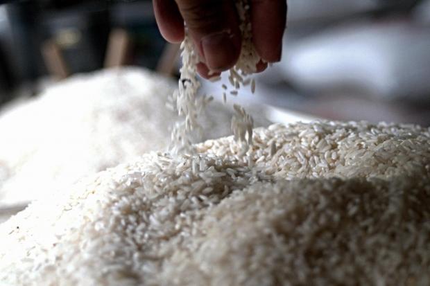 PEMKAB BLITAR AKAN BERI SANKSI TEGAS BAGI PELAKU USAHA YANG TIDAK MENERAPKAN HET BERAS