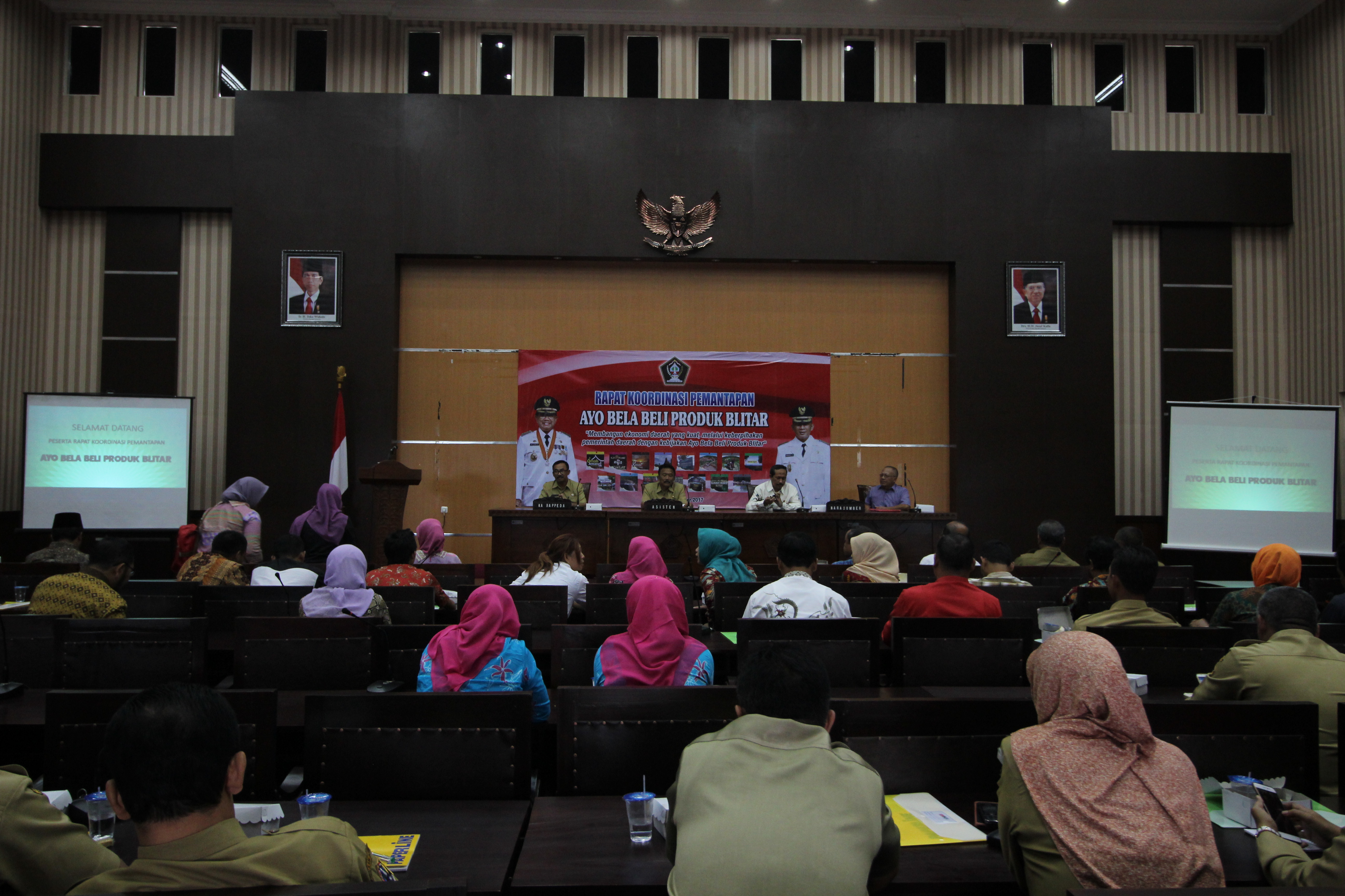 PEMKAB. BLITAR MANTAPKAN GERAKAN AYO BELA DAN BELI PRODUK BLITAR