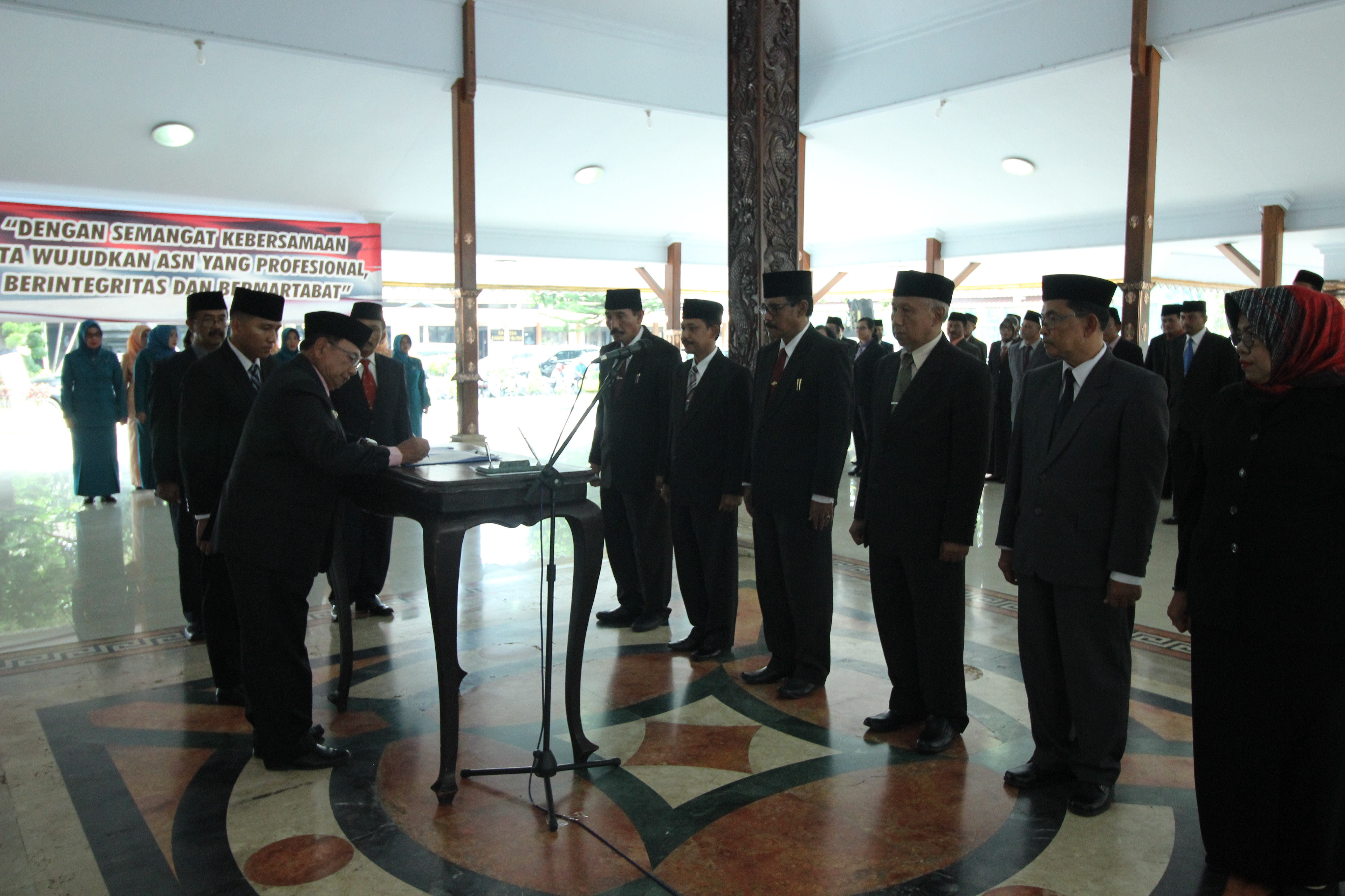 BUPATI BLITAR : PEMIMPIN HARUS SANTUN, BERSIH DARI KKN DAN BEBAS KEPENTINGAN