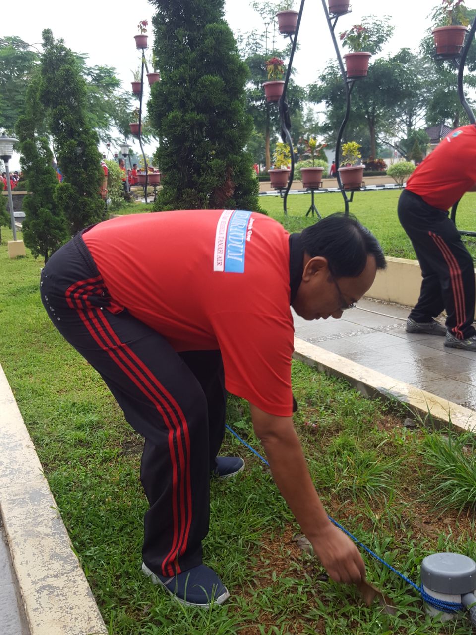 BUPATI BLITAR SERUKAN UNTUK SUKSESKAN TIGA BULAN BEBAS SAMPAH
