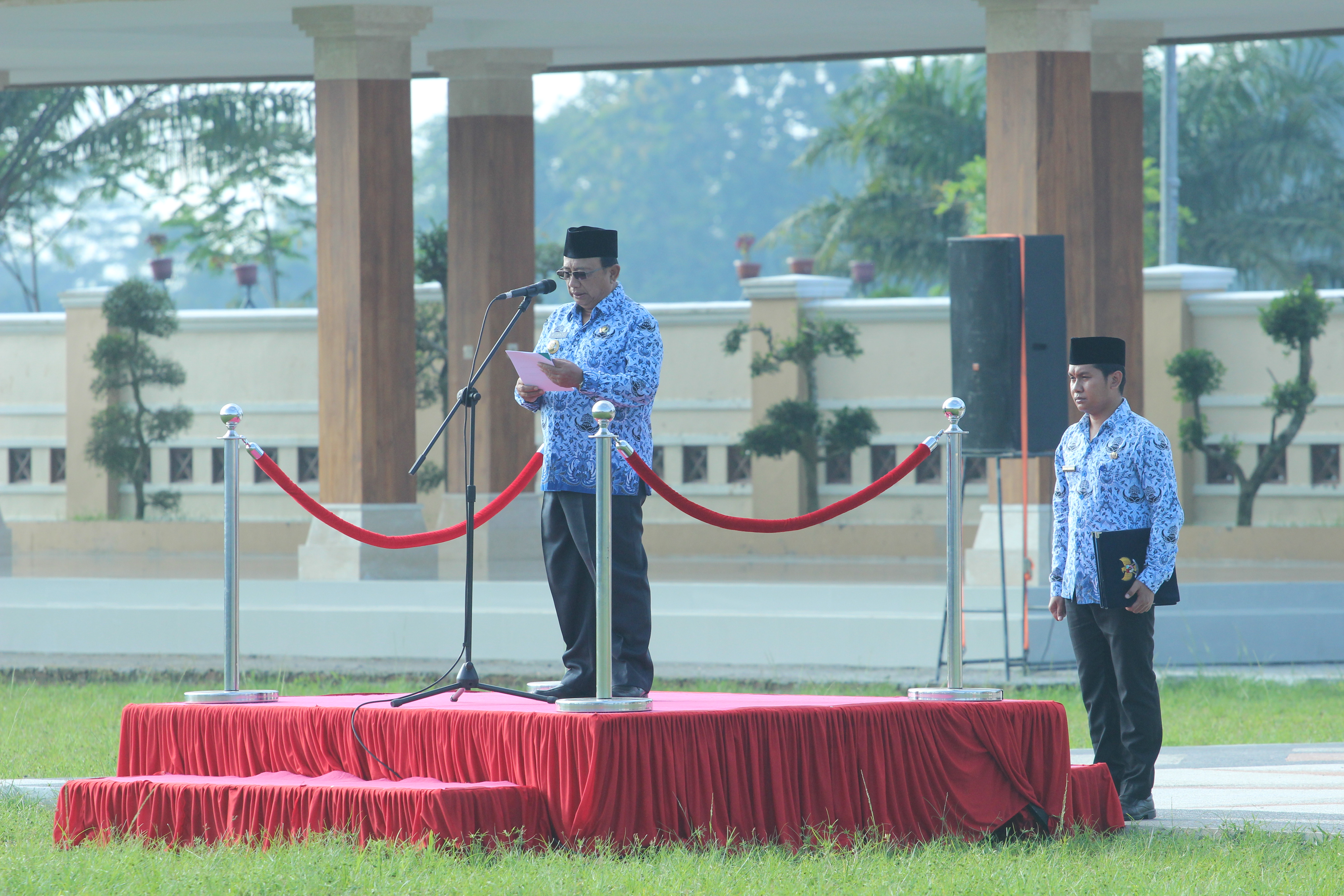 BUPATI BLITAR INGATKAN ASN UNTUK DISIPLIN DAN JAGA NETRALITAS