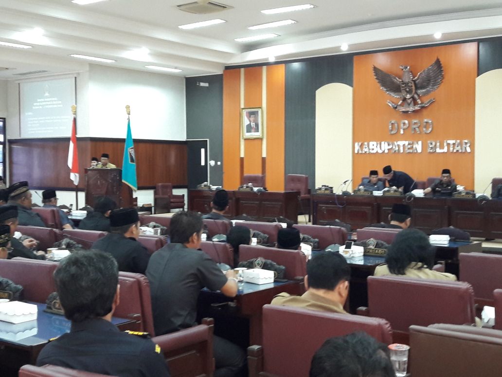 TIGA RAPERDA DI KABUPATEN BLITAR SIAP DIBAHAS OLEH PANSUS DPRD