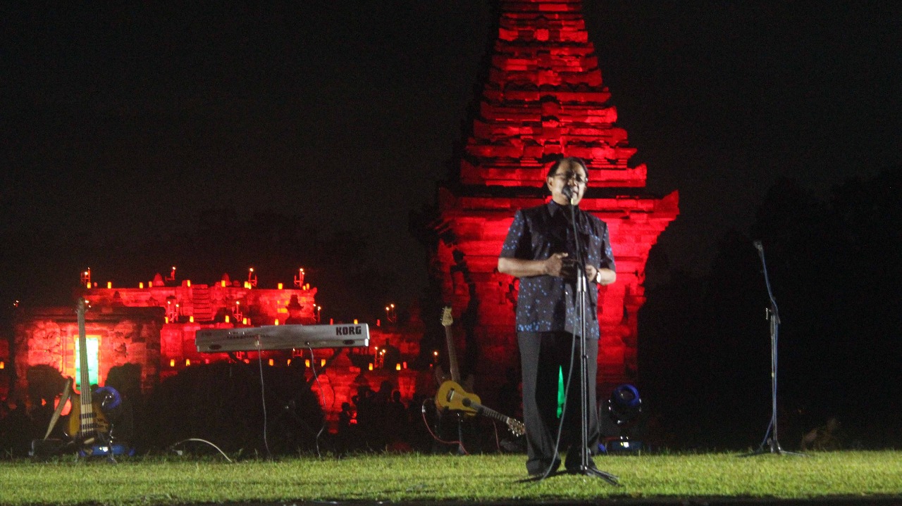 PURNAMA SERULING PENATARAN,  WUJUD PERSAUDARAAN DAN PERDAMAIAN DUNIA