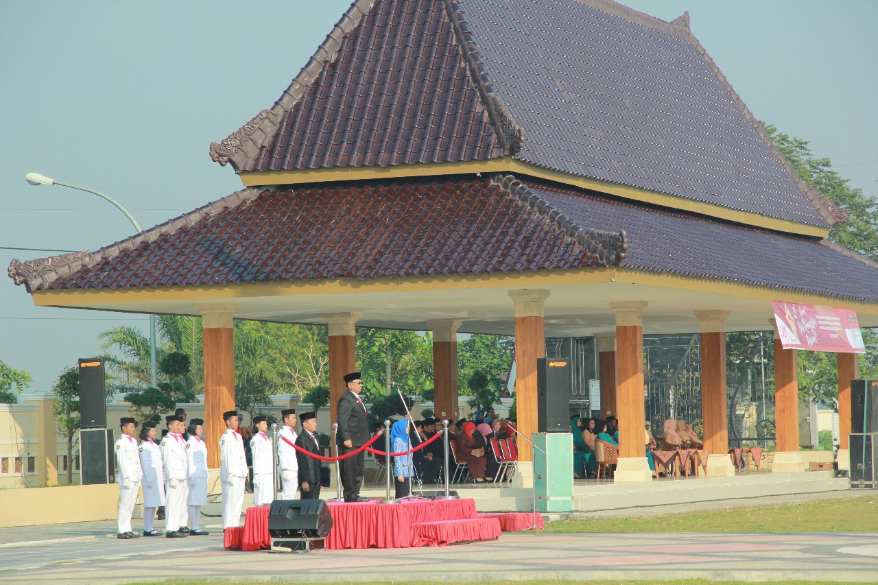 PEMKAB BLITAR MELAKSANAKAN UPACARA HARI KEBANGKITAN NASIONAL KE-110