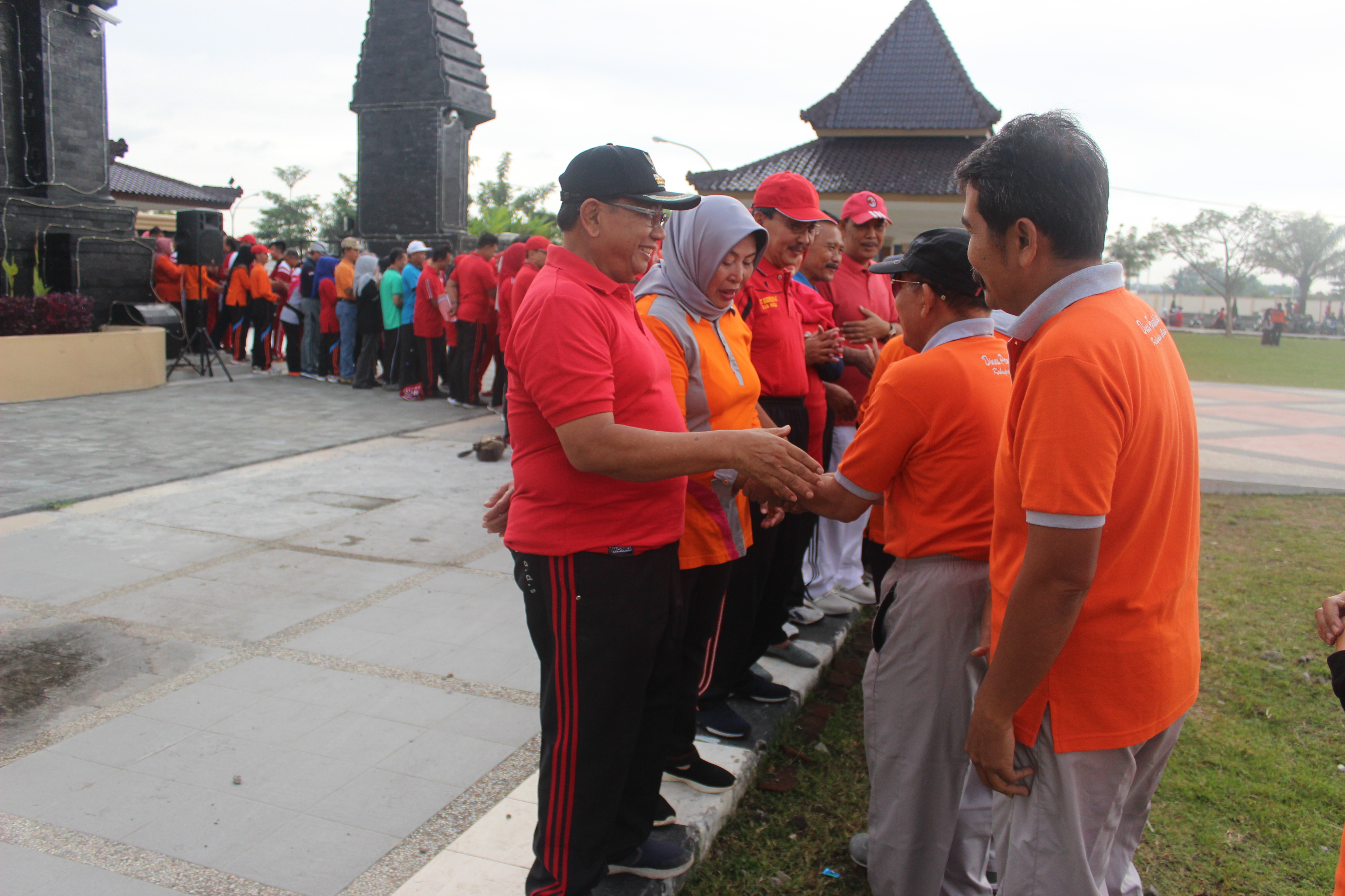 BUPATI BLITAR: TINGKATKAN DISPLIN DAN PELAYANAN MAKSIMAL KEPADA PUBLIK
