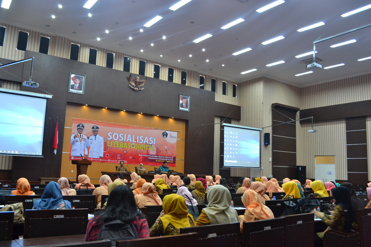 BERINTERNET SEHAT DAN CERDAS