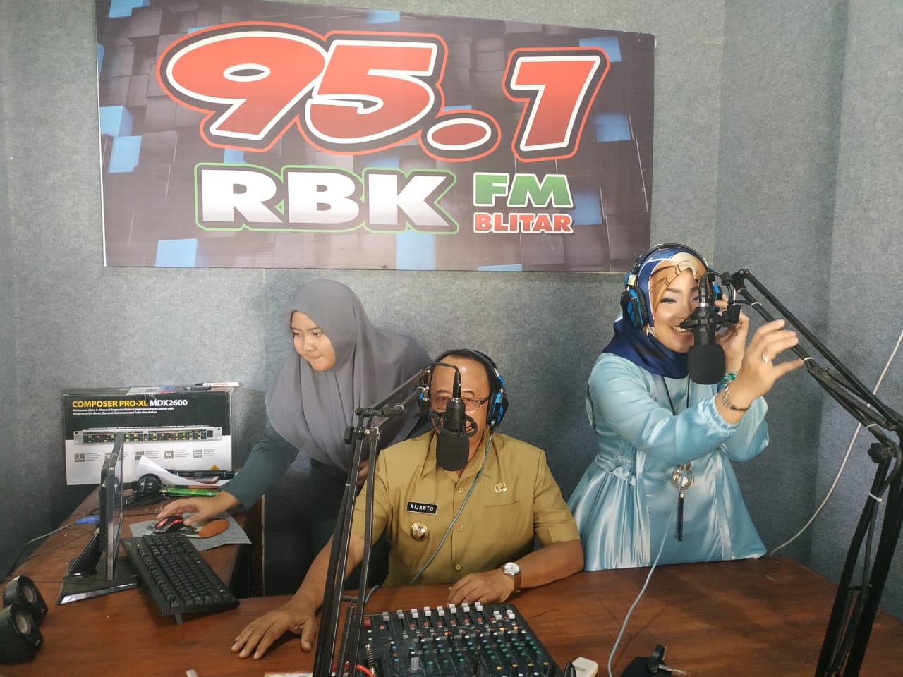 Membangun Ekonomi Melalui Panggung UKM