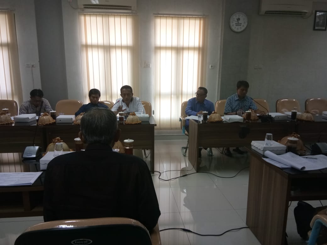 Pembahasan Ranperda Pembangunan dan Penataan Menara Telekomunikasi Bersama di Kabupaten Blitar