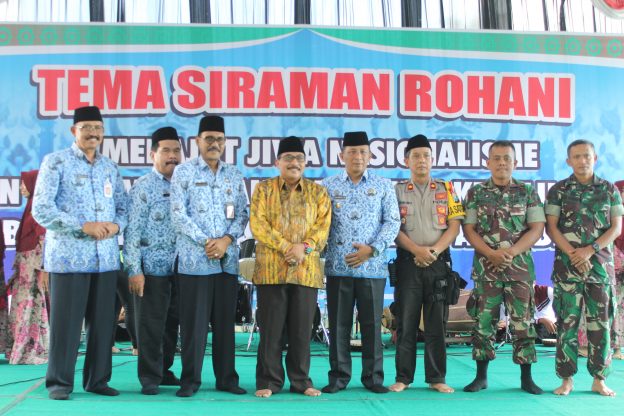 Ribuan KORPRI Kabupaten Blitar Penuhi Acara Siraman Rohani 2019