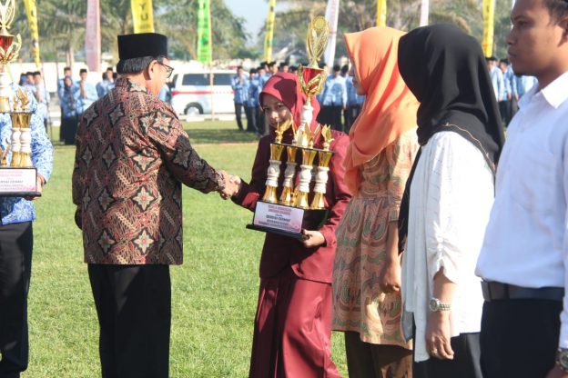 Bupati Blitar H. Rijanto Pimpin Upacara Peringatan Hari Koperasi Nasional ke- 72