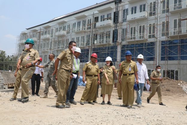 Bupati dan Wabup Blitar Tinjau Pembangunan Rumah Sakit Srengat