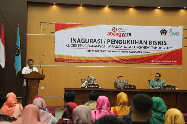 Inagurasi/Pengukuhan Bisnis (ABANGWIRA) tahun 2019 Dinas koperasi dan Usaha Mikro Kabupaten Blitar