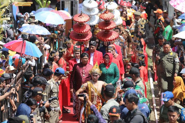 Semaraknya Siraman Gong Kyai Pradah Tahun 2019