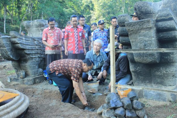 Peletakan Batu Pertama Proyek Agrowisata Hotel Tugu Group Oleh Bupati Blitar