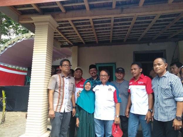 Bupati Blitar Tinjau Finalisasi Pembangunan Bedah Rumah di Garum