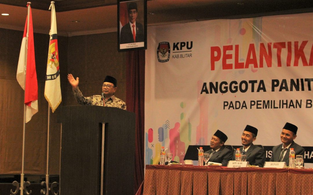 Bupati Blitar Hadiri Pelantikan Anggota PPK Tahun 2020