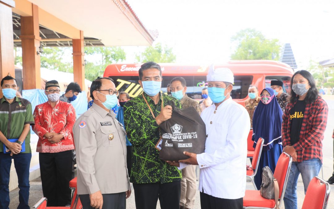 Pemkab Blitar Luncurkan Bansos Tahap Dua Bagi Warga Terdampak Ekonomi