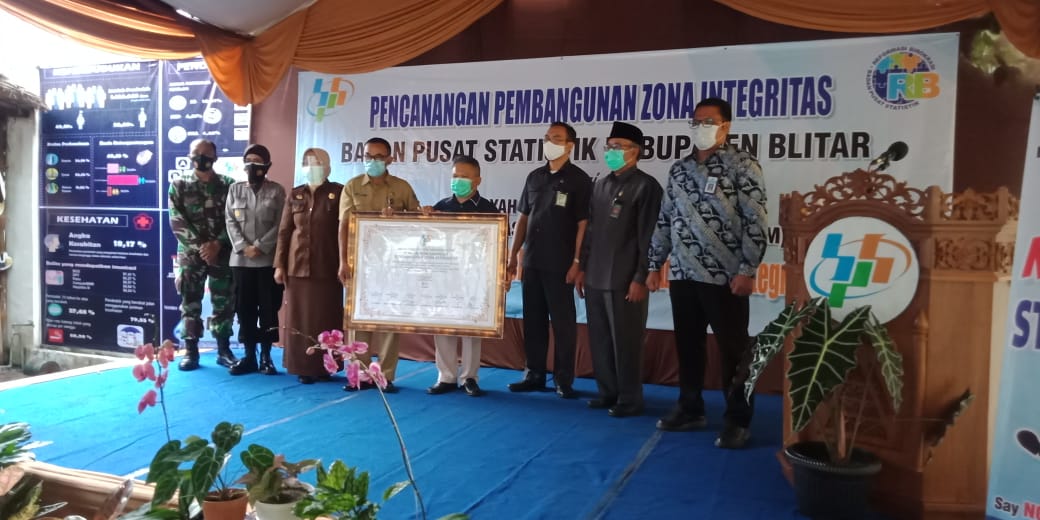BPS Kabupaten Blitar Gelar Deklarasi Pencanangan Pembangunan Zona Integritas