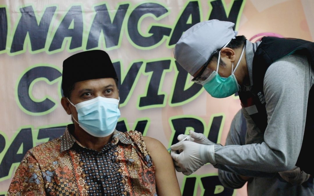 Vaksinasi Covid-19 Secara Resmi Dimulai di Kabupaten Blitar