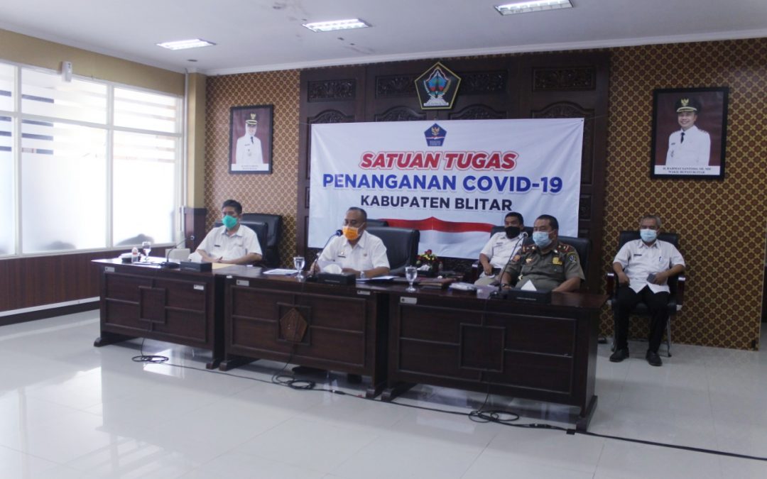 Rapat Koordinasi Analisa dan Evaluasi PPKM Mikro, Pemkab Blitar Urutan ke 4 Tingkat Aktif Kasus Covid-19