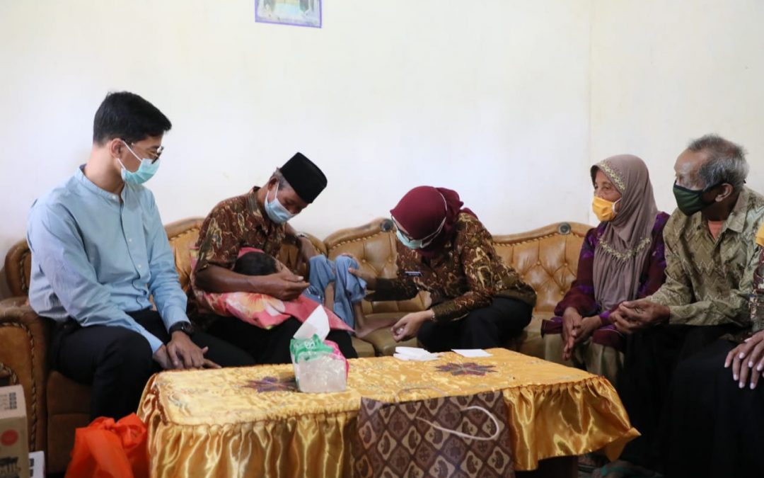 Bupati Blitar Kunjungan Warga Gizi Buruk Di Desa Sumberurib Kecamatan Doko