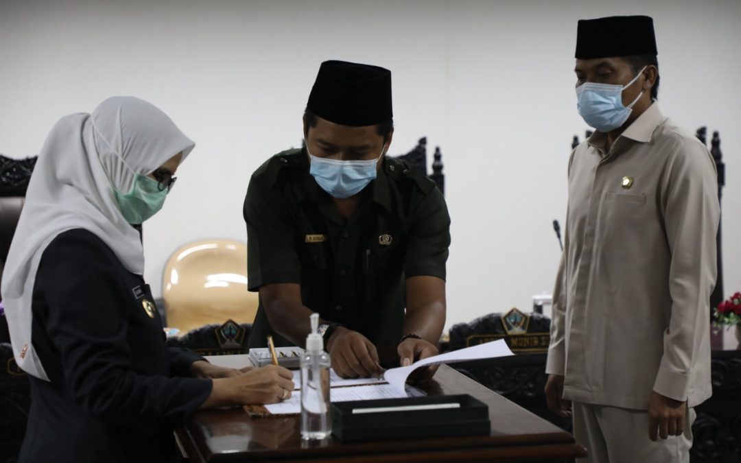 Bupati Blitar dan Ketua DPRD Kabupaten Blitar Tanda Tangani Ranwal RPJMD Tahun 2021-2026