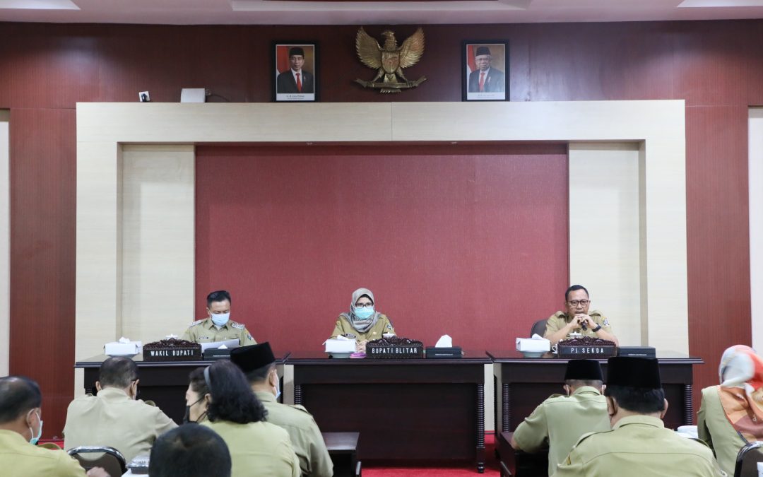Gelar Rapat Koordinasi, Bupati Blitar Minta Penyerapan Anggaran Harus Melebihi Target
